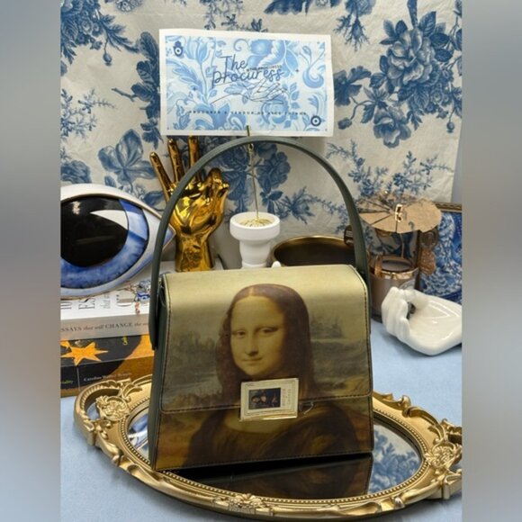 🆕 A. CLOUD x LOUVRE MUSEUM 🧿 NWT "Mona Lisa" DaVinci Handbag Chain Crossbody - Picture 2 of 16